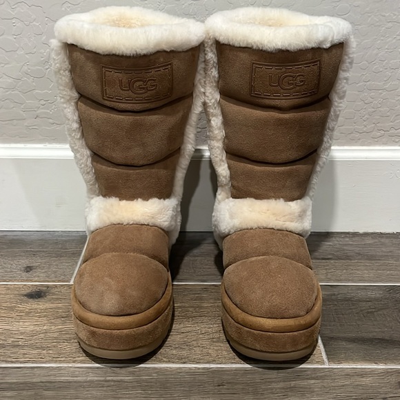 NEW UGG CLASSIC CHILLAPEAK TALL Chestnut Winter Boots Size 6 - Picture 3 of 11